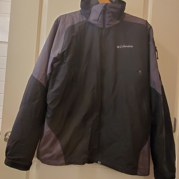 COLOMBIA Interchangable Zip-out Liner Jacket - Picture 2 of 8